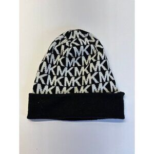 Micheal Kors Black & White Beanie